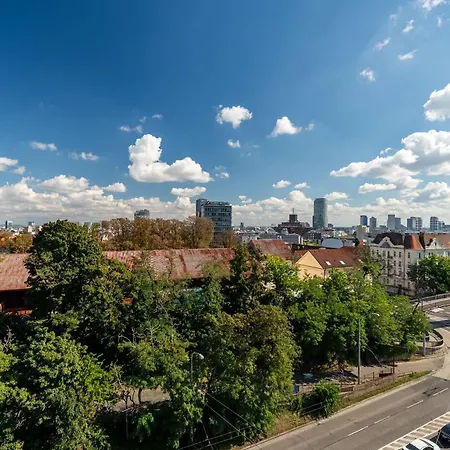 Daire Panorama & Terrace In Center