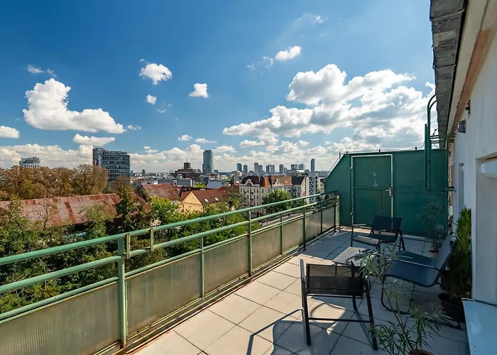 Panorama & Terrace In Center * ברטיסלאבה