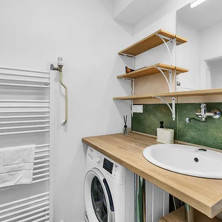 アパート Panorama & Terrace In Center